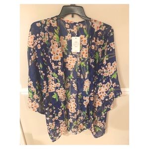 Blue floral kimono XL new with tags